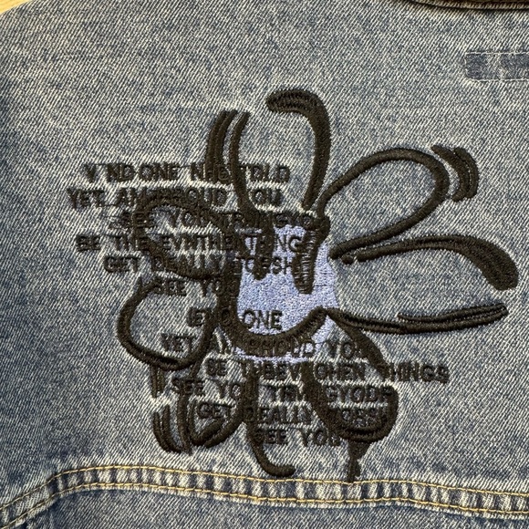 NWT, Smile Embroidery Patches, Denim Jacket, Easel - Picture 9 of 9